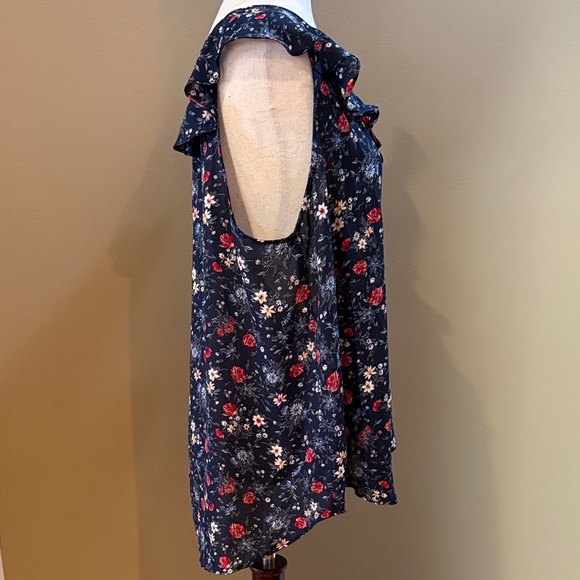Navy Floral Ruffle Blouse - Picture 5 of 16